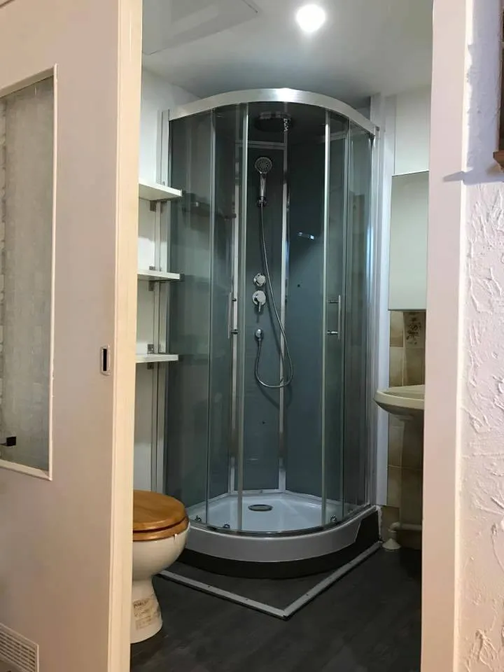 installation de salle de bain cle en main la haie fouassiere
